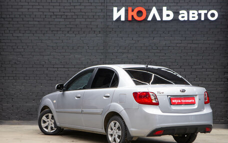 KIA Rio II, 2010 год, 670 000 рублей, 9 фотография