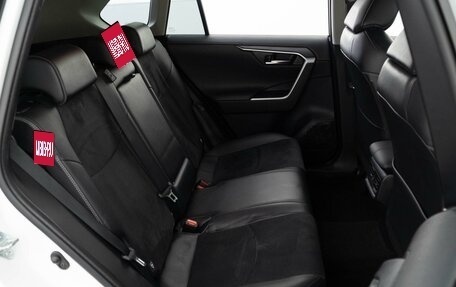 Toyota RAV4, 2020 год, 3 237 077 рублей, 7 фотография