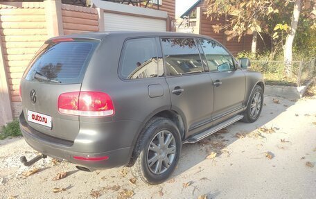 Volkswagen Touareg III, 2006 год, 900 000 рублей, 2 фотография