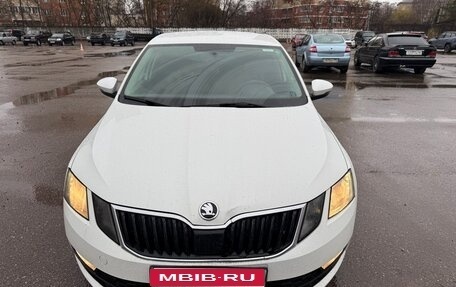 Skoda Octavia, 2018 год, 900 000 рублей, 1 фотография