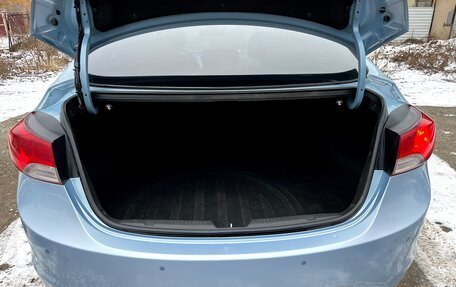 Hyundai Avante, 2011 год, 940 000 рублей, 8 фотография