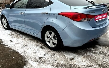 Hyundai Avante, 2011 год, 940 000 рублей, 3 фотография