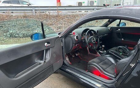 Audi TT, 1998 год, 585 000 рублей, 2 фотография