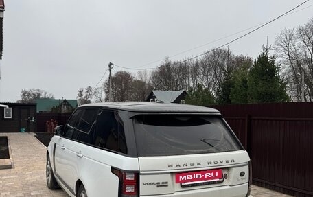 Land Rover Range Rover IV рестайлинг, 2013 год, 7 000 000 рублей, 3 фотография