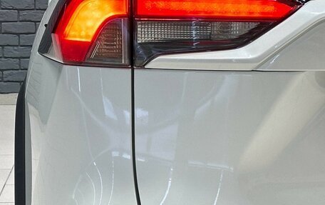 Toyota RAV4, 2025 год, 4 050 000 рублей, 8 фотография