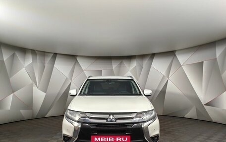 Mitsubishi Outlander III рестайлинг 3, 2017 год, 1 895 000 рублей, 7 фотография