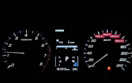 Mitsubishi Outlander III рестайлинг 3, 2017 год, 1 895 000 рублей, 20 фотография