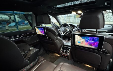 BMW 7 серия, 2017 год, 3 499 000 рублей, 3 фотография