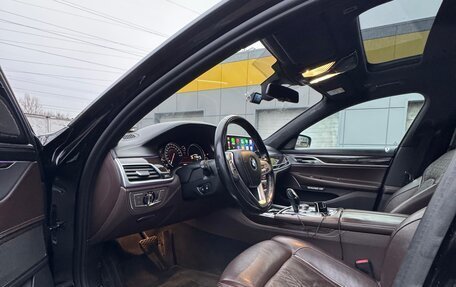 BMW 7 серия, 2017 год, 3 499 000 рублей, 14 фотография