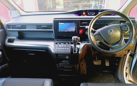 Honda Stepwgn IV, 2018 год, 2 650 000 рублей, 4 фотография