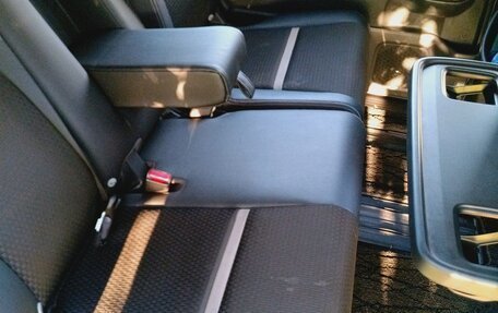 Honda Stepwgn IV, 2018 год, 2 650 000 рублей, 7 фотография