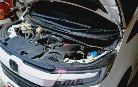 Honda Stepwgn IV, 2018 год, 2 650 000 рублей, 20 фотография