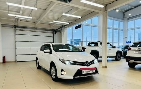 Toyota Auris II, 2013 год, 1 379 000 рублей, 8 фотография