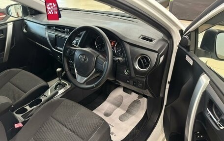 Toyota Auris II, 2013 год, 1 379 000 рублей, 10 фотография