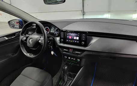 Skoda Rapid II, 2021 год, 1 615 000 рублей, 11 фотография