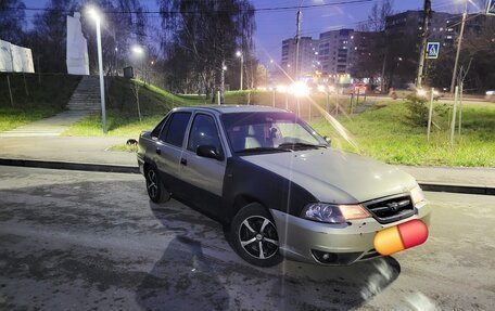 Daewoo Nexia I рестайлинг, 2011 год, 100 000 рублей, 1 фотография