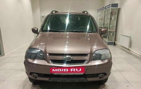 Chevrolet Niva I рестайлинг, 2018 год, 699 000 рублей, 2 фотография