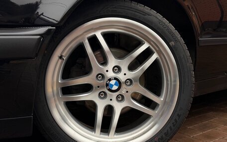 BMW 5 серия, 1988 год, 1 199 000 рублей, 24 фотография