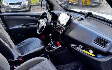 Fiat Doblo II рестайлинг, 2010 год, 850 000 рублей, 7 фотография