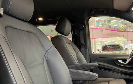 Mercedes-Benz V-Класс, 2024 год, 11 695 000 рублей, 24 фотография