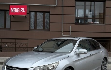 Honda Accord IX рестайлинг, 2013 год, 1 270 000 рублей, 6 фотография