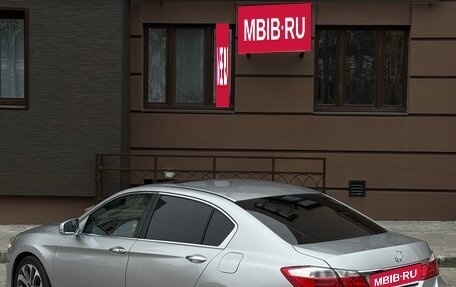 Honda Accord IX рестайлинг, 2013 год, 1 270 000 рублей, 7 фотография