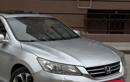 Honda Accord IX рестайлинг, 2013 год, 1 270 000 рублей, 12 фотография