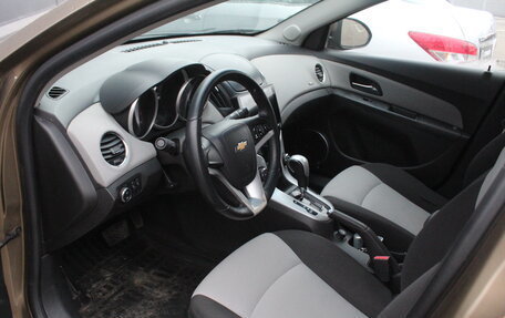 Chevrolet Cruze II, 2014 год, 995 000 рублей, 7 фотография