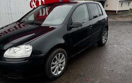 Volkswagen Golf V, 2006 год, 600 000 рублей, 2 фотография