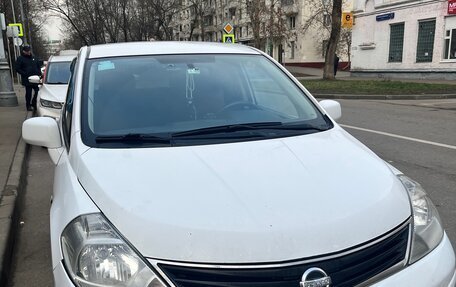 Nissan Tiida, 2011 год, 780 000 рублей, 1 фотография