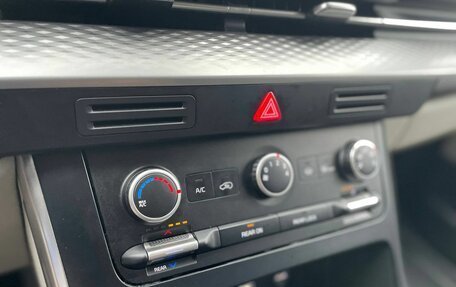 KIA Carnival, 2021 год, 3 290 000 рублей, 18 фотография