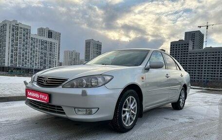 Toyota Camry V40, 2004 год, 880 000 рублей, 1 фотография