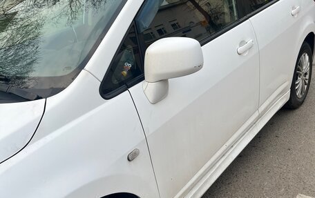 Nissan Tiida, 2011 год, 780 000 рублей, 3 фотография