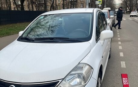 Nissan Tiida, 2011 год, 780 000 рублей, 2 фотография
