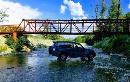 Mitsubishi Pajero IV, 2013 год, 2 100 000 рублей, 5 фотография