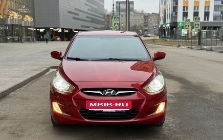 Hyundai Solaris II рестайлинг, 2011 год, 949 000 рублей, 10 фотография