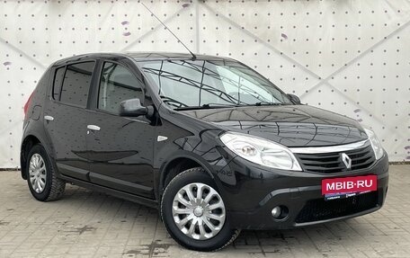 Renault Sandero I, 2012 год, 650 000 рублей, 2 фотография