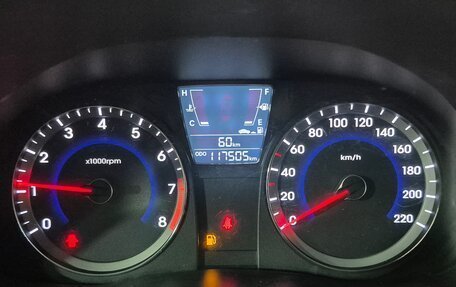 Hyundai Solaris II рестайлинг, 2011 год, 771 000 рублей, 9 фотография