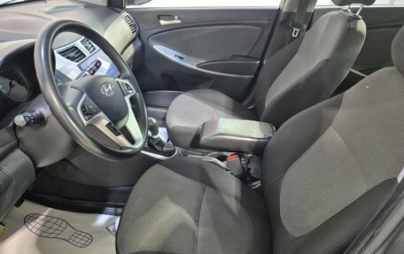 Hyundai Solaris II рестайлинг, 2011 год, 771 000 рублей, 12 фотография