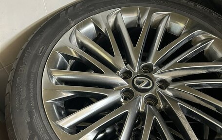 Lexus RX IV рестайлинг, 2019 год, 5 000 000 рублей, 16 фотография