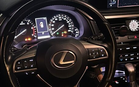 Lexus RX IV рестайлинг, 2019 год, 5 000 000 рублей, 13 фотография