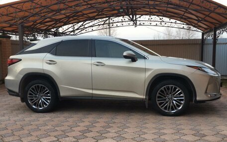 Lexus RX IV рестайлинг, 2019 год, 5 000 000 рублей, 15 фотография