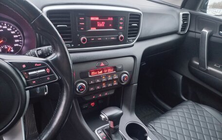 KIA Sportage IV рестайлинг, 2019 год, 2 050 000 рублей, 15 фотография