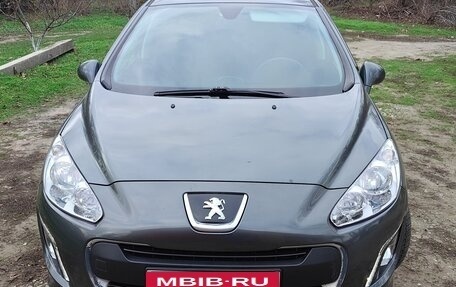 Peugeot 308 II, 2012 год, 580 000 рублей, 2 фотография