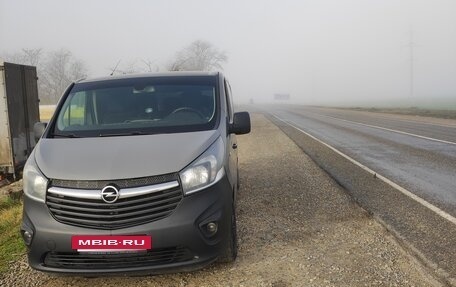 Opel Vivaro B, 2017 год, 2 100 000 рублей, 4 фотография