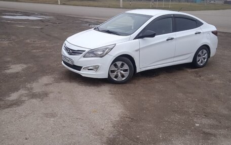 Hyundai Solaris II рестайлинг, 2016 год, 690 000 рублей, 7 фотография