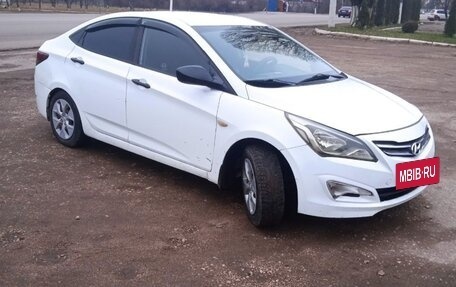Hyundai Solaris II рестайлинг, 2016 год, 690 000 рублей, 4 фотография