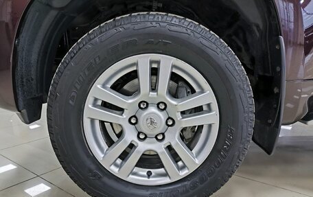 Toyota Land Cruiser Prado 150 рестайлинг 2, 2013 год, 2 850 000 рублей, 10 фотография