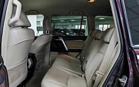 Toyota Land Cruiser Prado 150 рестайлинг 2, 2013 год, 2 850 000 рублей, 15 фотография