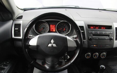 Mitsubishi Outlander III рестайлинг 3, 2008 год, 867 600 рублей, 15 фотография